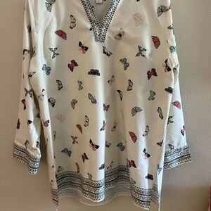 Coldwater Creek Medium Top Beautiful Butterfly Pattern Tunic Size Medium $25